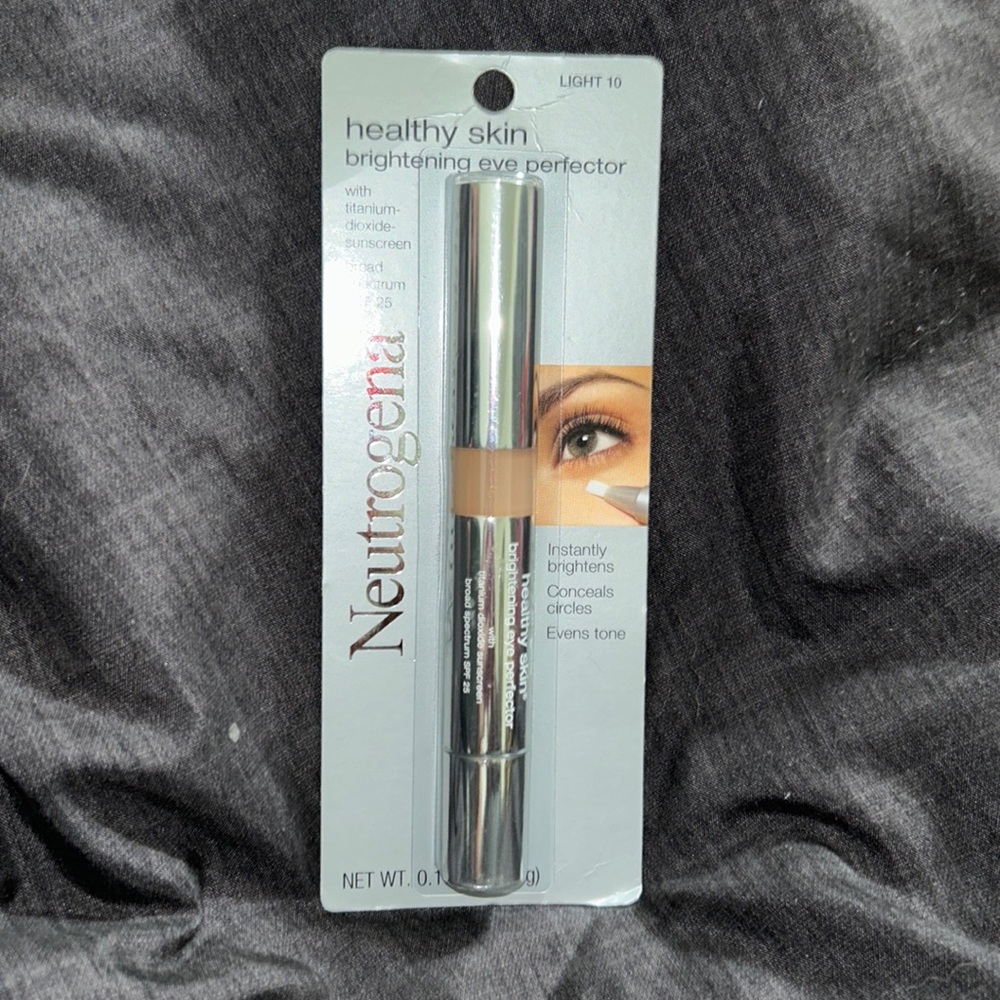 Healthy Skin Brightening Eye Profector